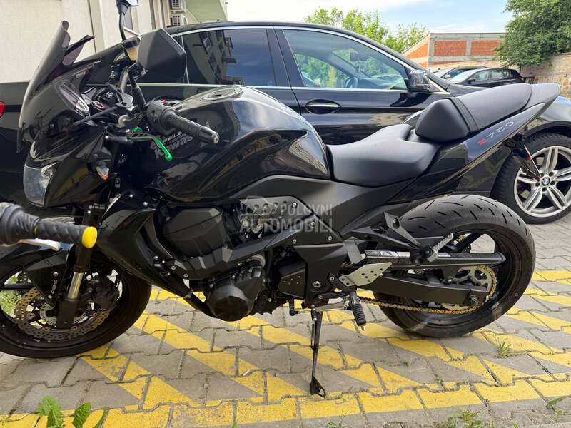 Kawasaki Z750