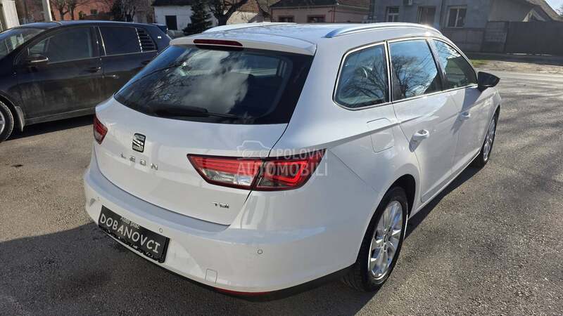 Seat Leon 1.6 TDI matrix/led
