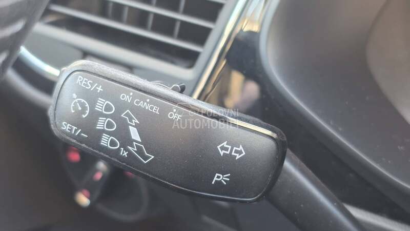 Seat Leon 1.6 TDI matrix/led