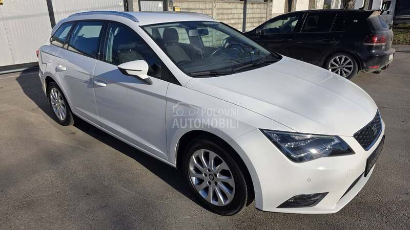 Seat Leon 1.6 TDI matrix/led