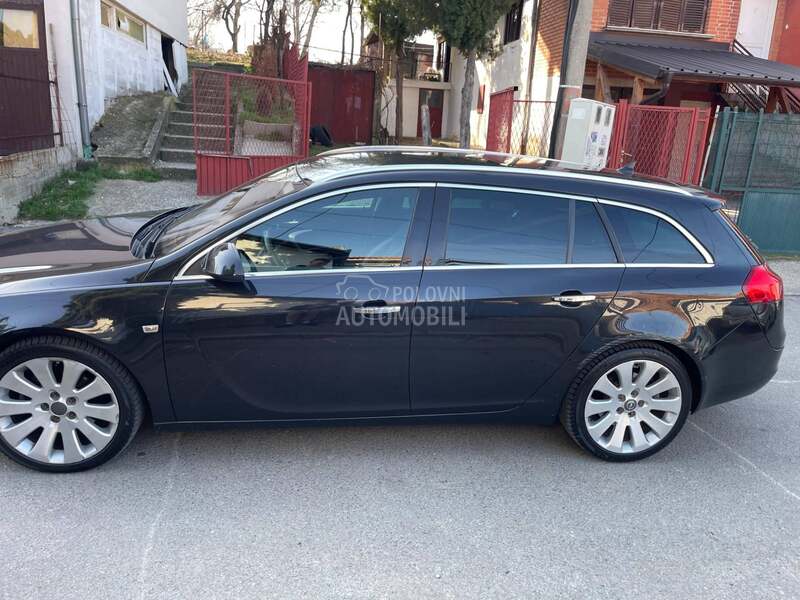 Opel Insignia 
