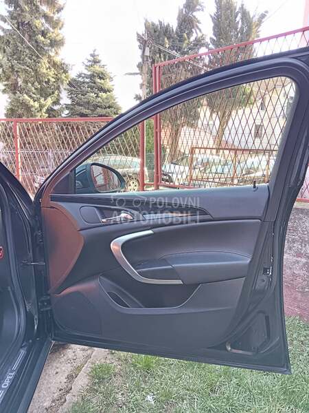 Opel Insignia 