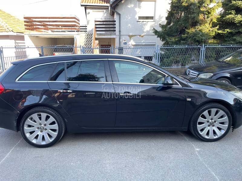 Opel Insignia 