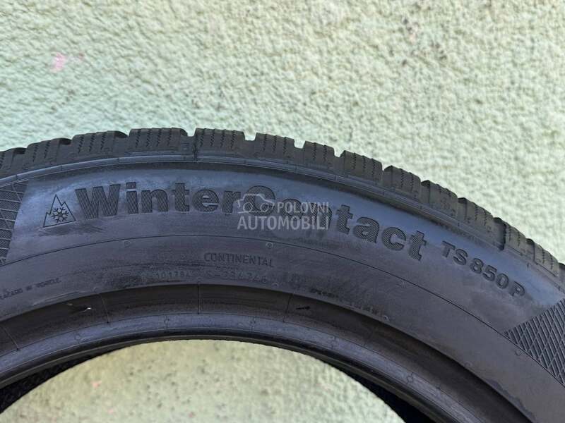 Continental 215/60 R17 Zimska