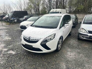 Opel Zafira b/metan