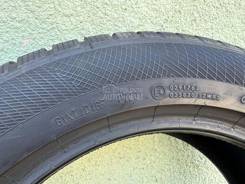 Continental 215/60 R17 Zimska