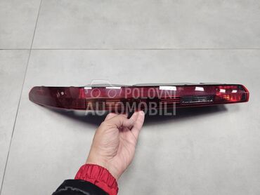 KATADIOPTER  Zadnjeg branika za Audi Q7