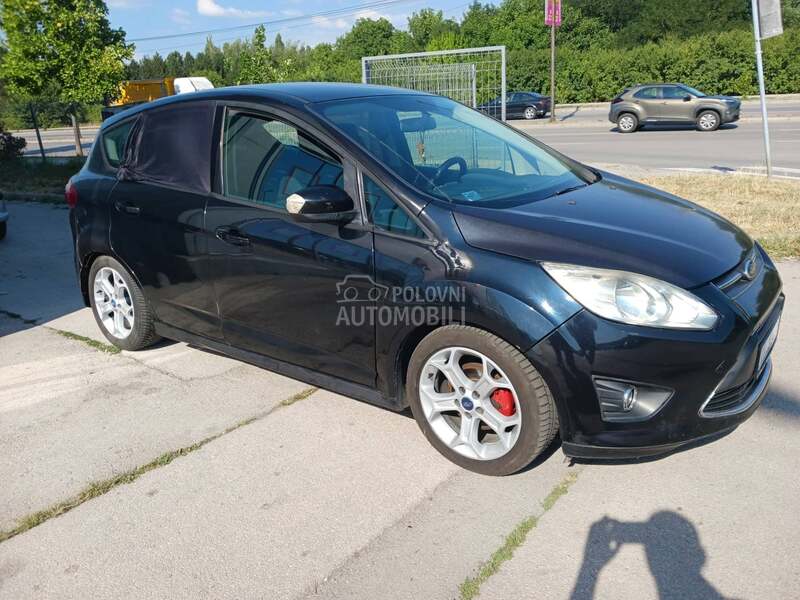 Ford C-Max zelus