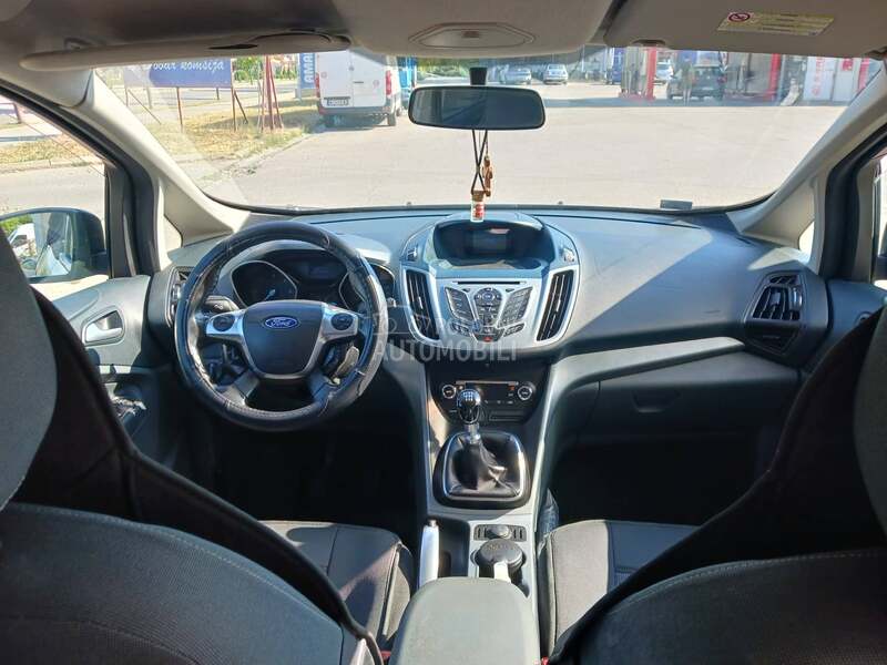 Ford C-Max zelus