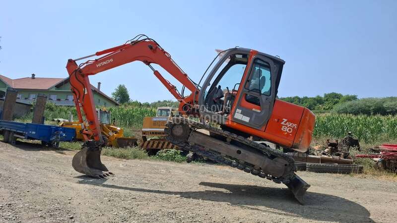 Hitachi Zx80