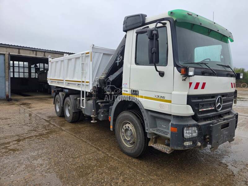 Mercedes Benz 3336KIPER/HIAB