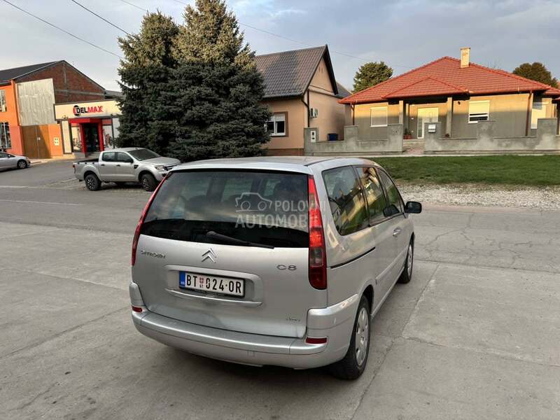 Citroen C8 