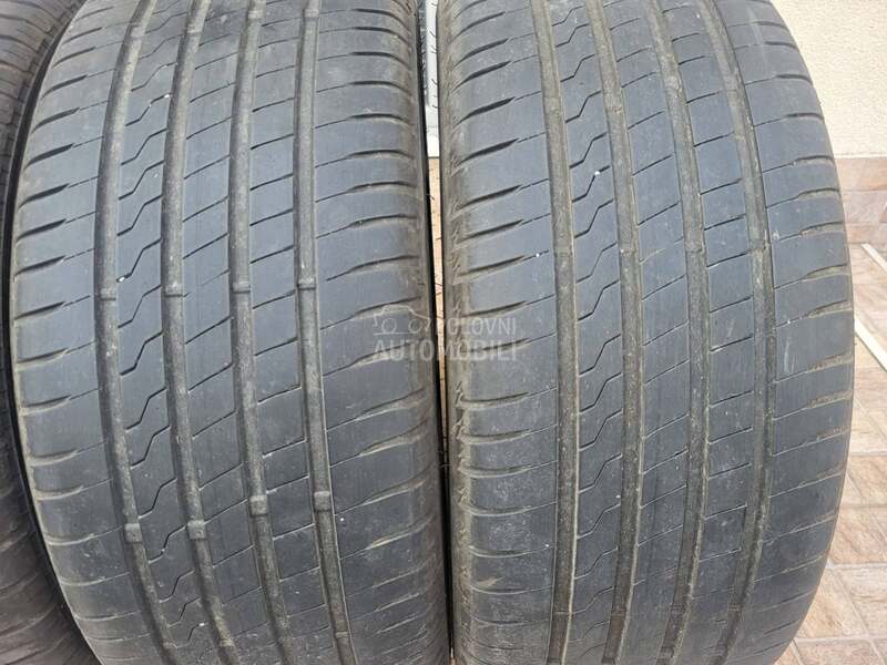 Semperit 225/45 R17 Letnja