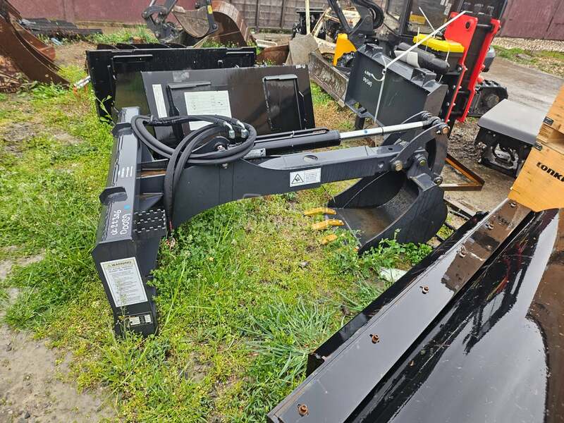 Bobcat ruka kopanjie