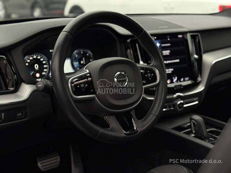 Volvo XC60 R-Design/Pano/ACC
