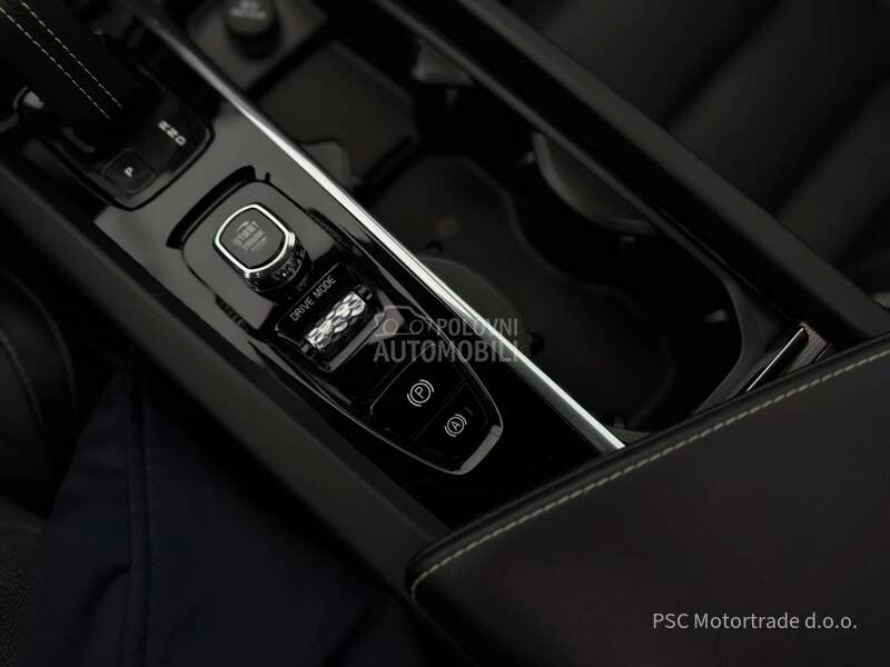 Volvo XC60 R-Design/Pano/ACC