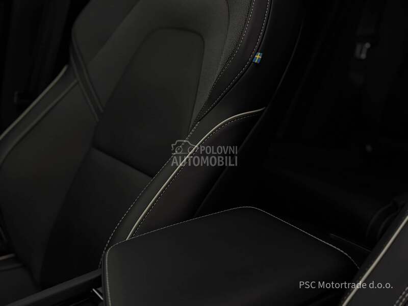 Volvo XC60 R-Design/Pano/ACC