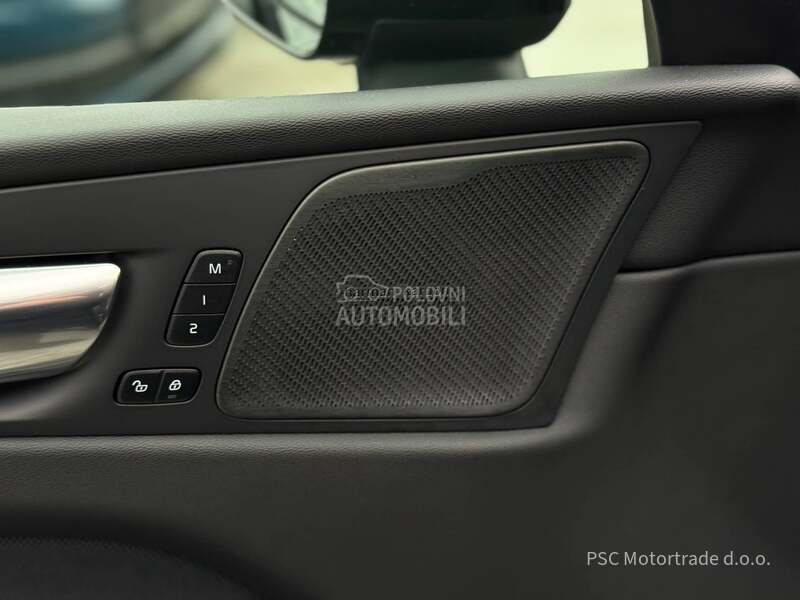 Volvo XC60 R-Design/Pano/ACC