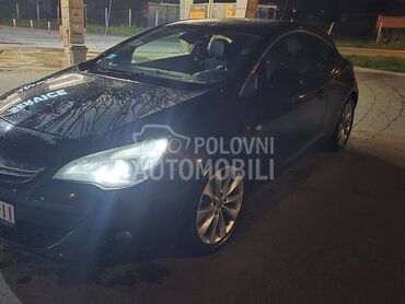 Opel Astra J GTC