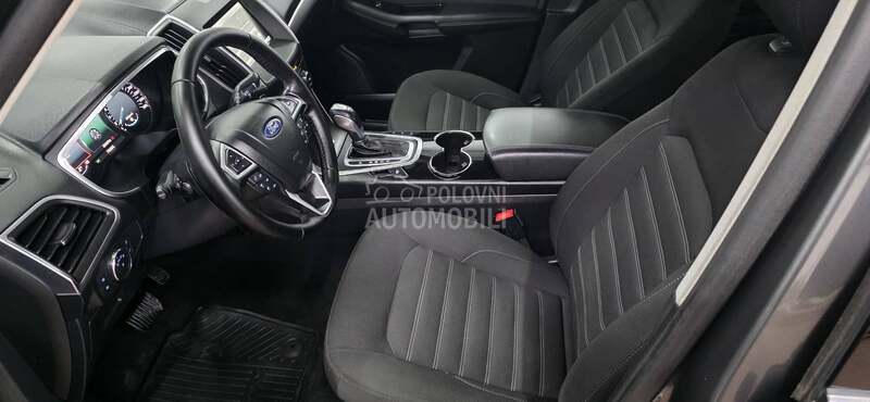 Ford Galaxy Titanium