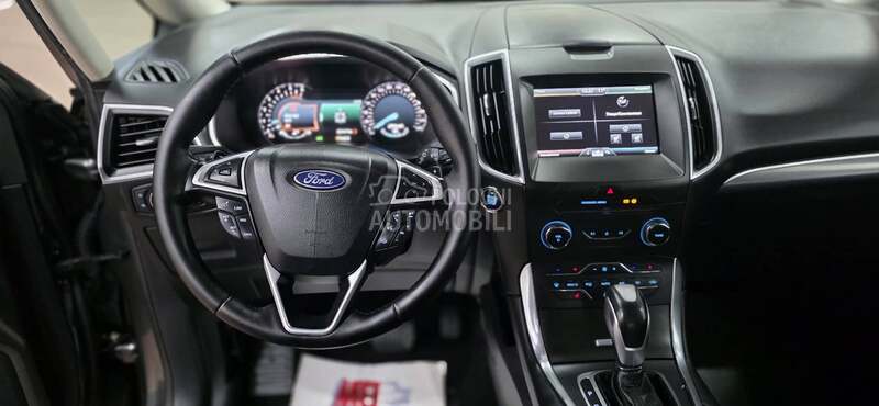 Ford Galaxy Titanium