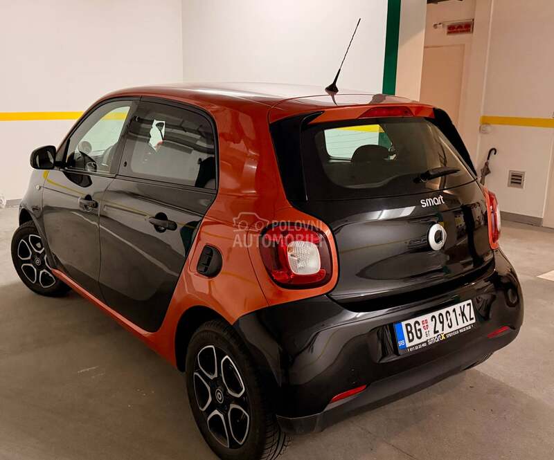 Smart ForFour 