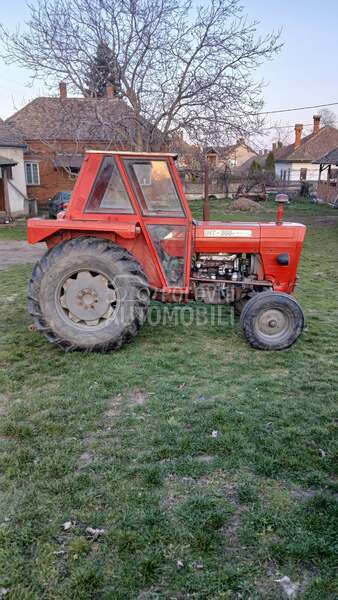 IMT 560 FABRIČKO STANJE