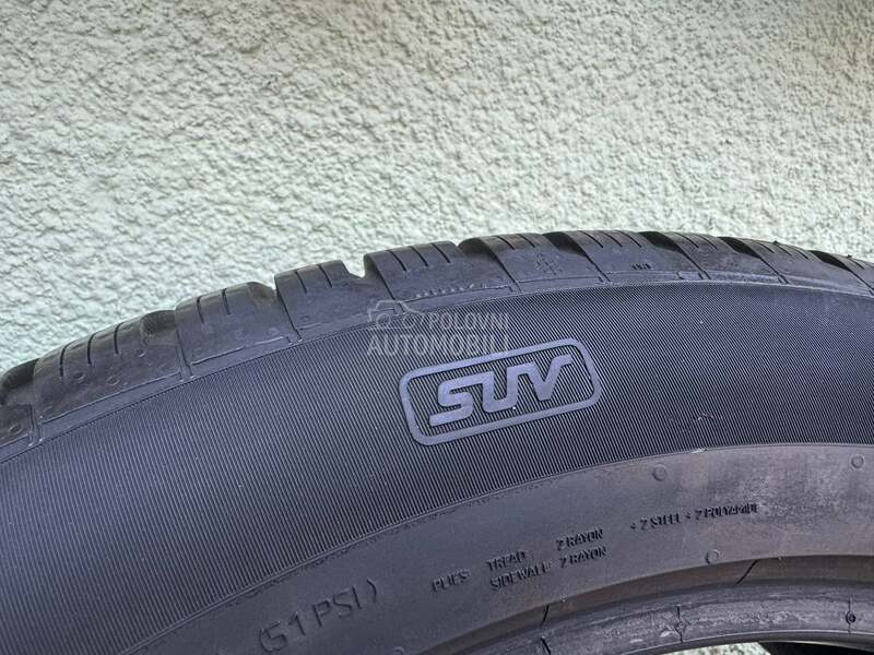 Continental 255/50 R20 Zimska