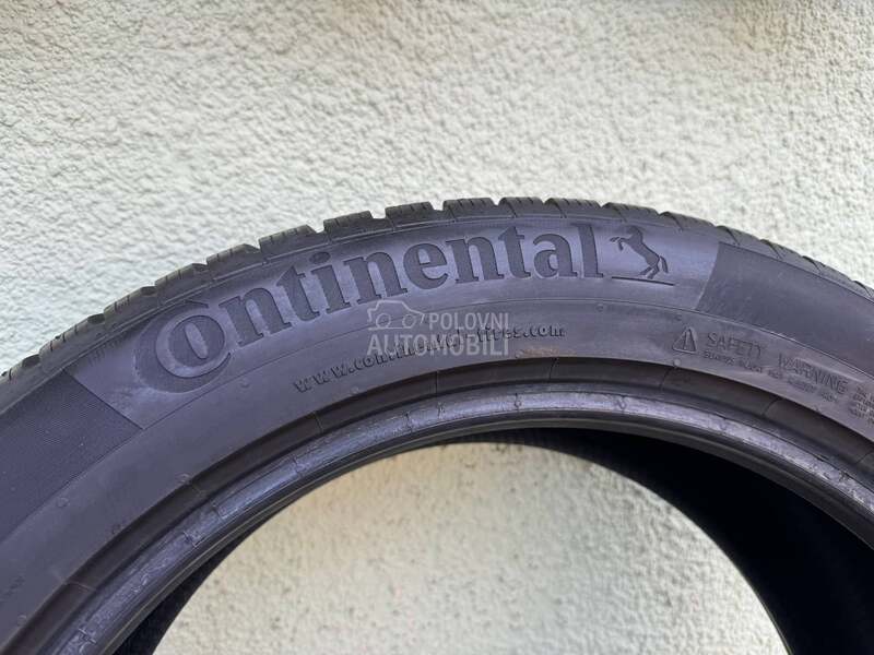 Continental 255/50 R20 Zimska