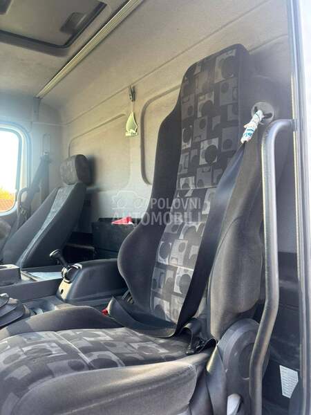 Mercedes Benz Atego818