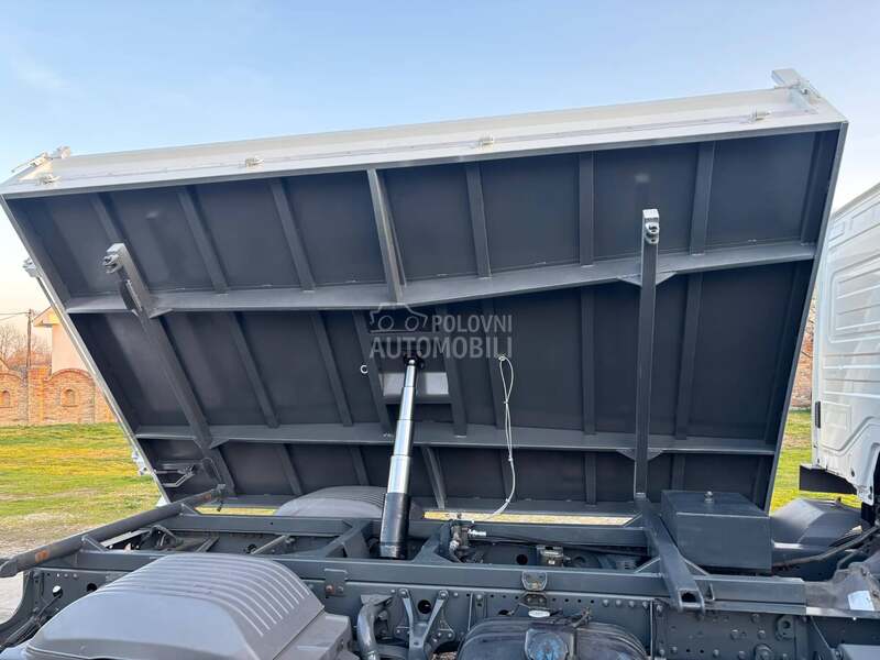 Mercedes Benz Atego818