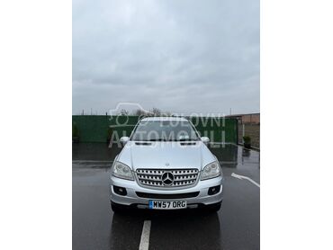 Mercedes Benz ML 320 4 Matic