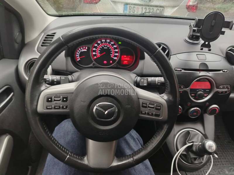 Mazda 2 1.5