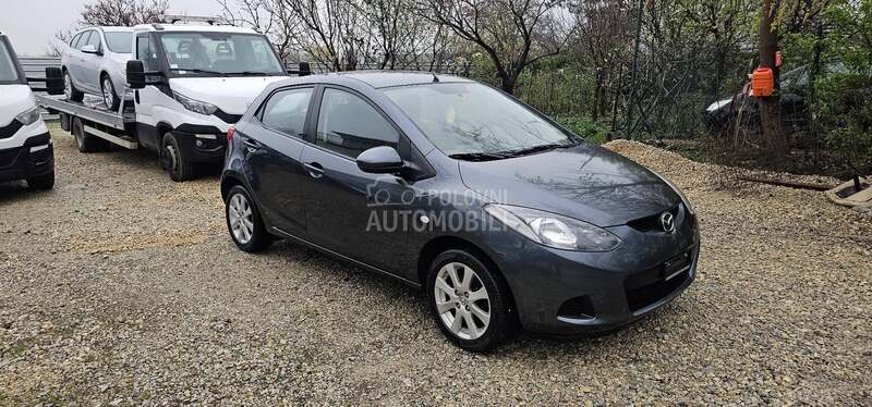 Mazda 2 CH