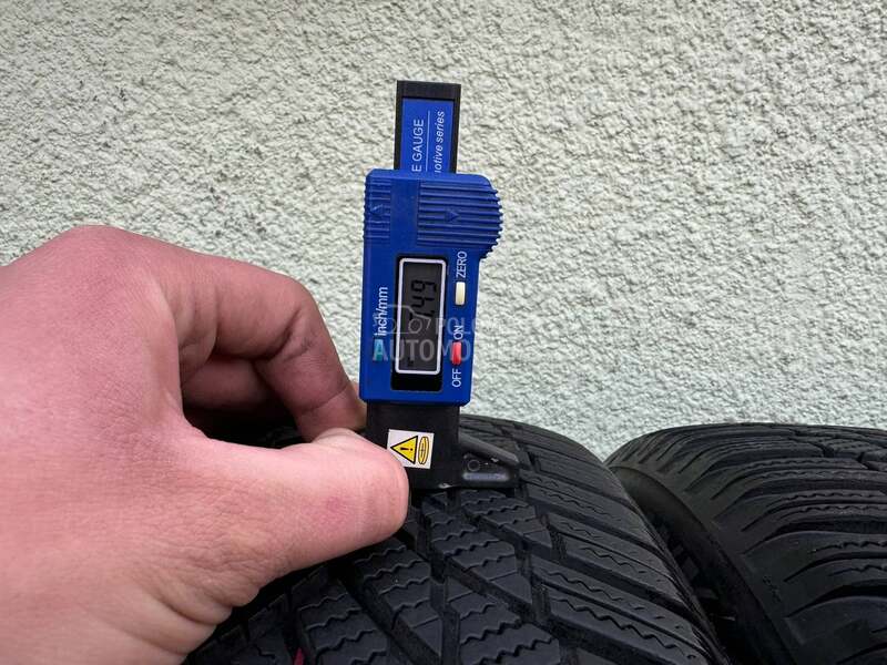 Firestone 195/55 R16 Zimska