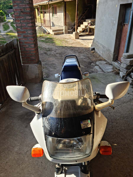 Honda VFR 750