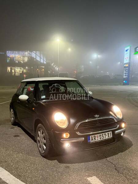 MINI One 