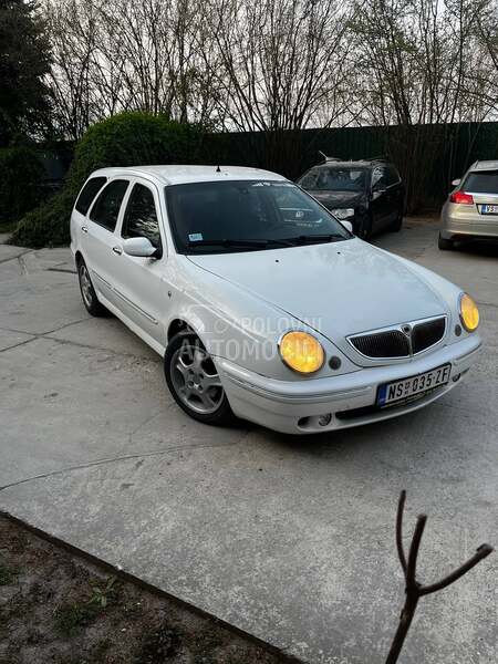 Lancia Lybra 