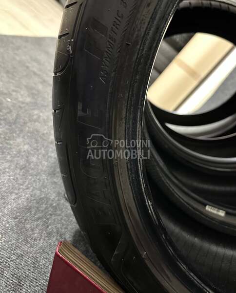 Goodyear 225/45 R19 Letnja