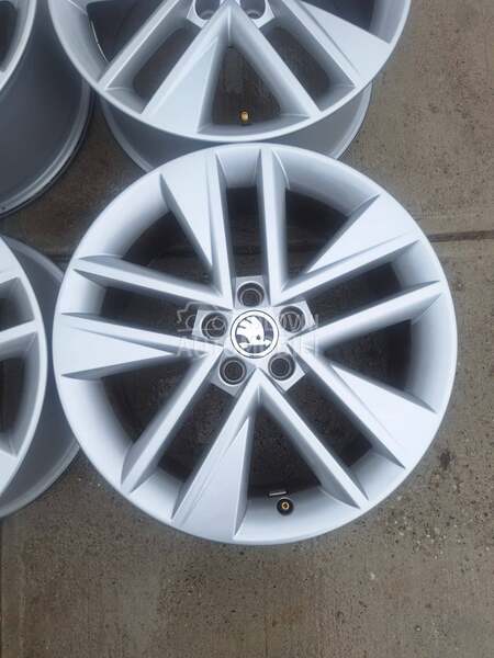 Aluminijumske felne  17" 5 x 100