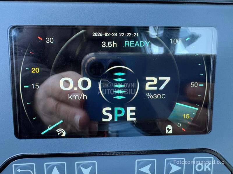 TEU FLB25 Lithium FSV KABINA