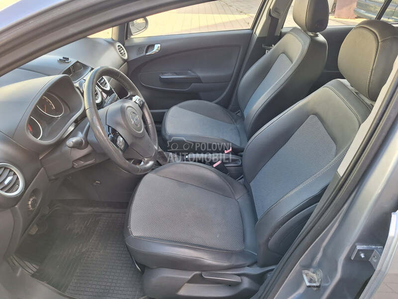 Opel Corsa D 