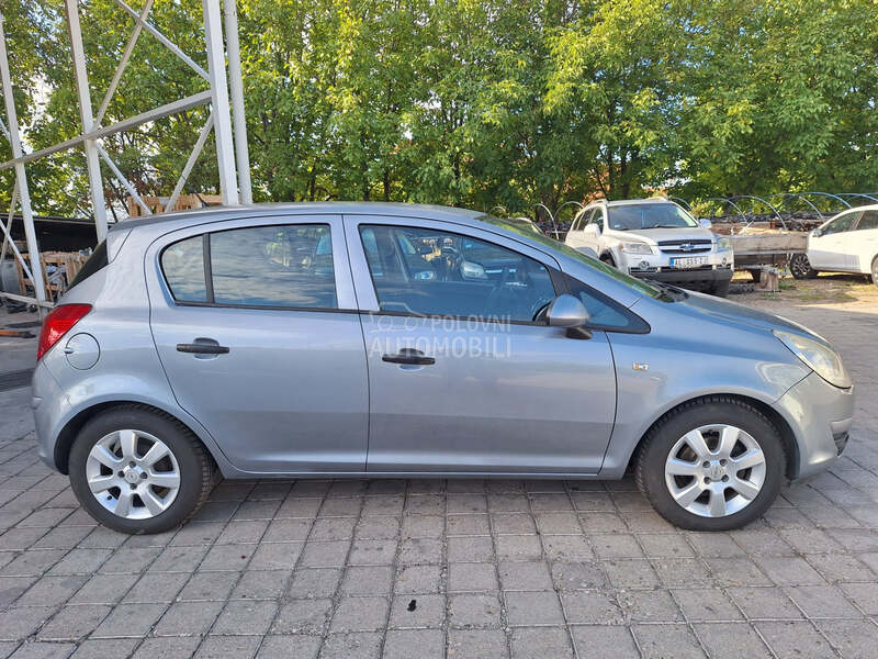 Opel Corsa D 