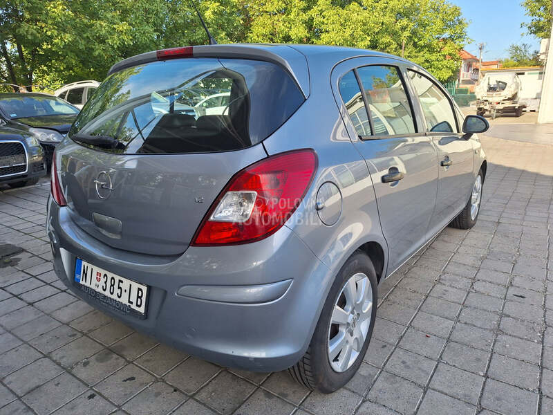 Opel Corsa D 