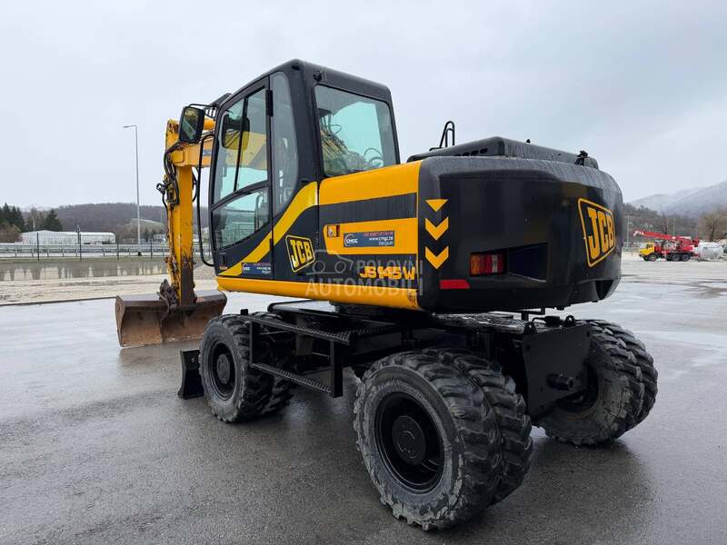 JCB JS 145W