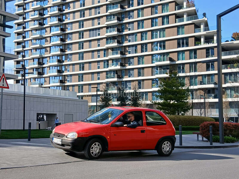 Opel Corsa B 