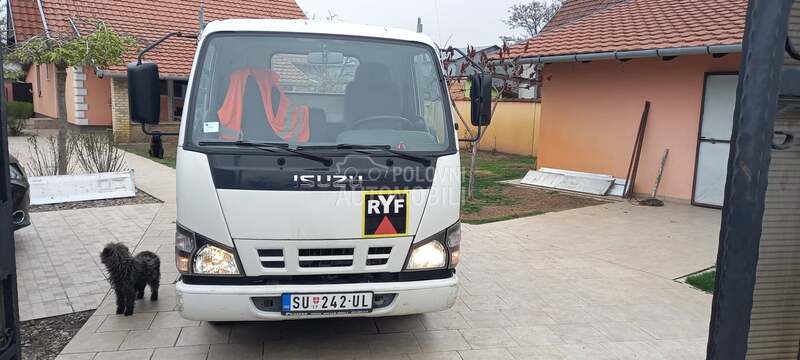 Isuzu NKR 85