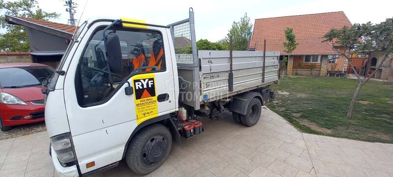 Isuzu NKR 85