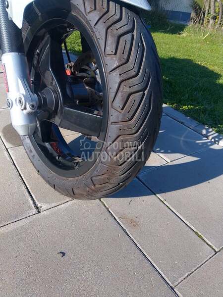 Peugeot Jet force 125