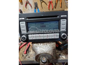 radio cd mp3 ispravan za Volkswagen Amarok, Buba, Caddy ...